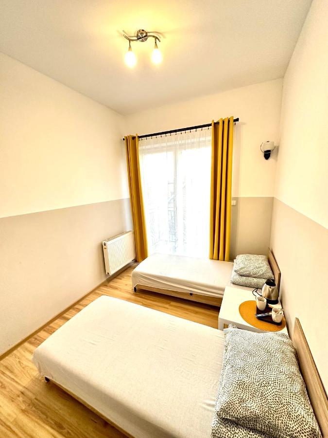Orzelek Hostel Gniezno Luaran gambar