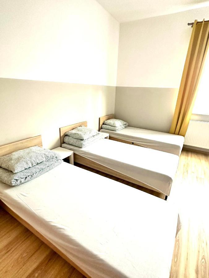 Orzelek Hostel Gniezno Luaran gambar